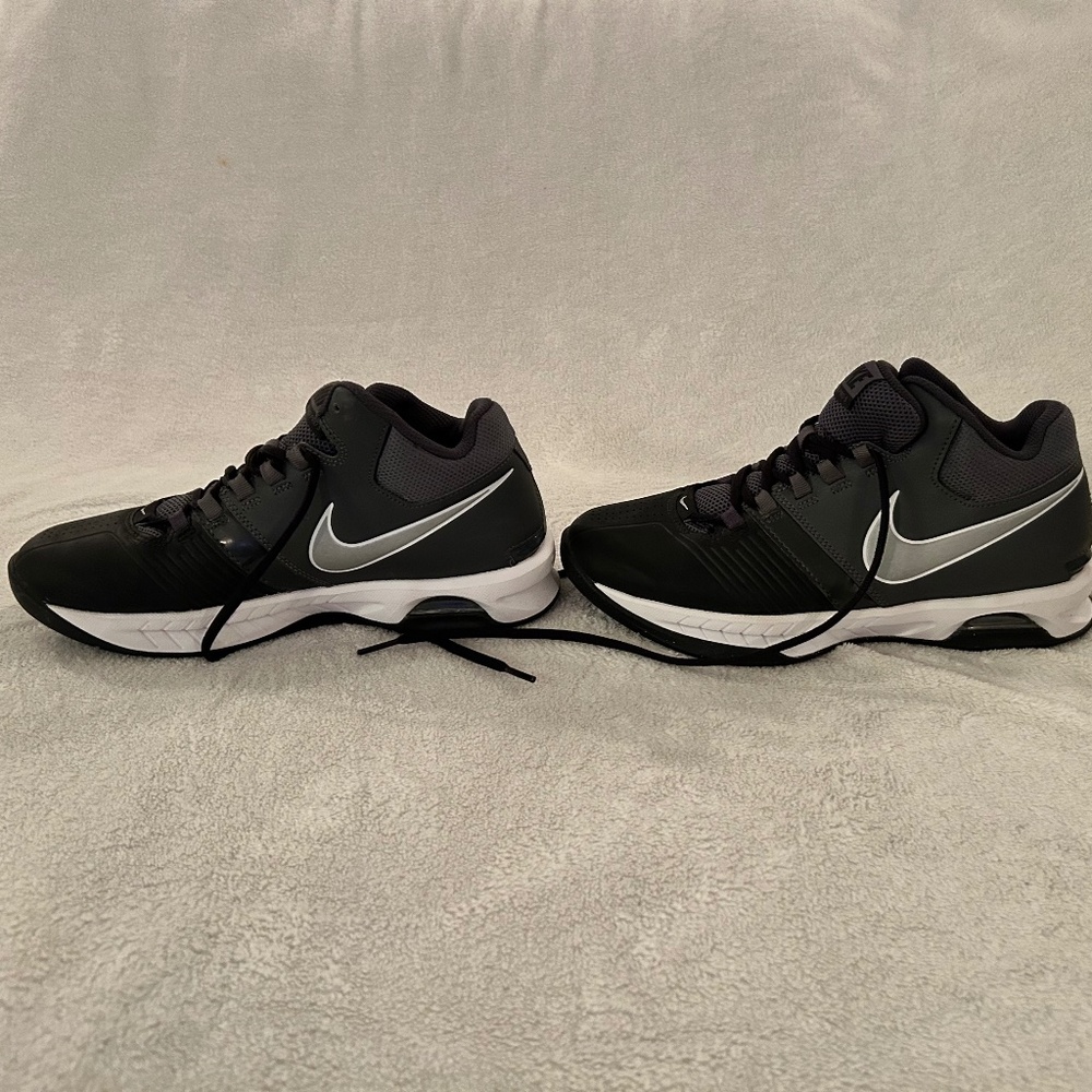 Women's Black Nike Air Visi Pro 5 Basketball Shoes- Size 9 - Picture 2 of 7